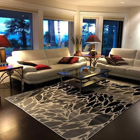 Saanichton Waterfront 2Br Suite With Superb Views ภายนอก รูปภาพ