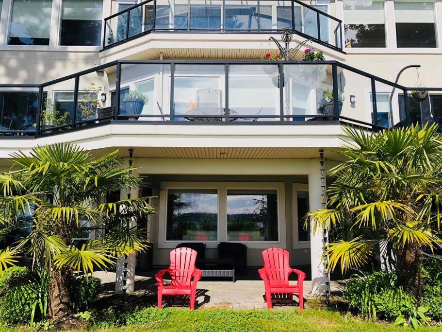 Saanichton Waterfront 2Br Suite With Superb Views ภายนอก รูปภาพ